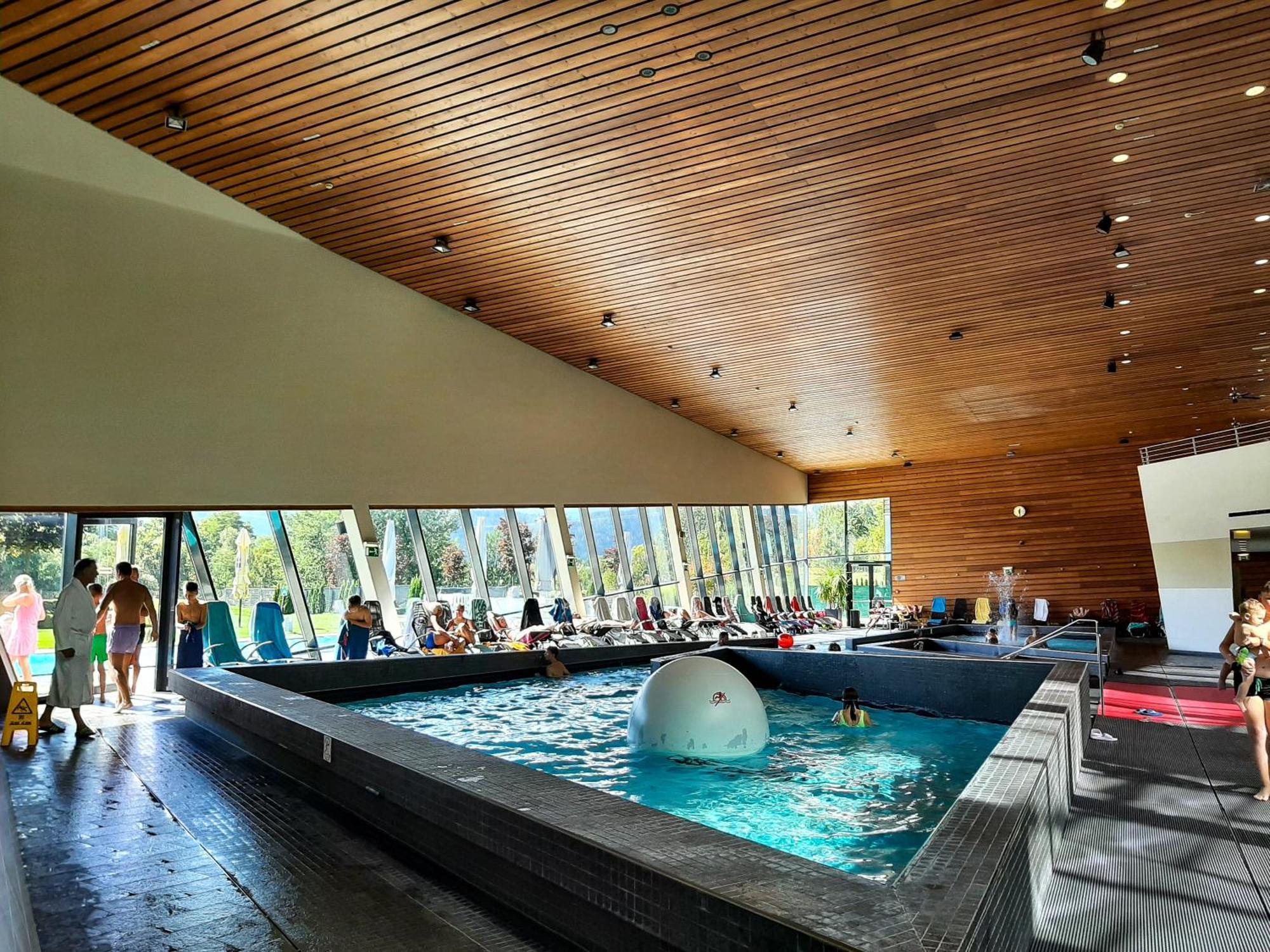 Jufa Hotel 세카우 외부 사진